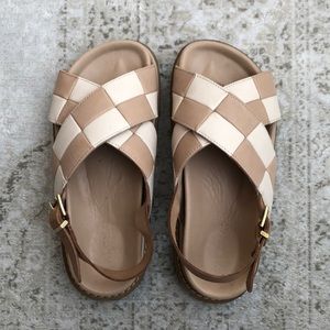Alohas leather “MARSHMALLOW SCACCHI” crossover sandals, size 36